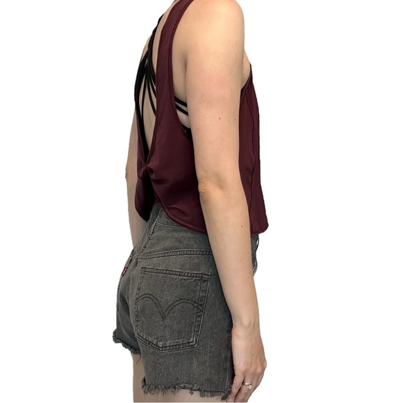 Lululemon Tank Top Twist Back Maroon Workout Gym Yoga Summer Size Medium - Picture 2 of 6